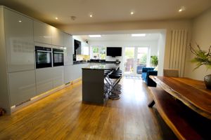 Kitchen/Diner- click for photo gallery